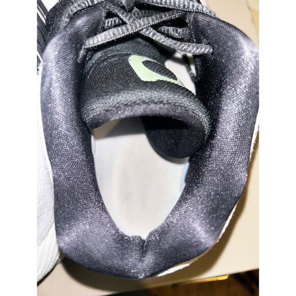 Nike KD 14 TB Kevin Durant DA7850-100 Black White Vapor Green Size 15 Sporty main image 6